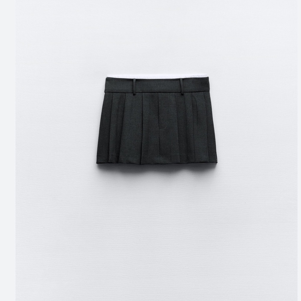 Zara Pleated Mini Skater Skirt💟